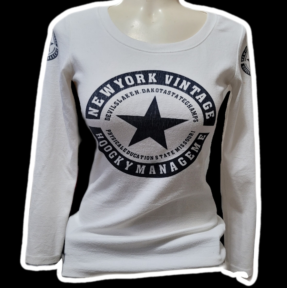 new york vintage y2k graphic long sleeved tee ✶⋆.˚꩜ .ᐟ˙⋆✶